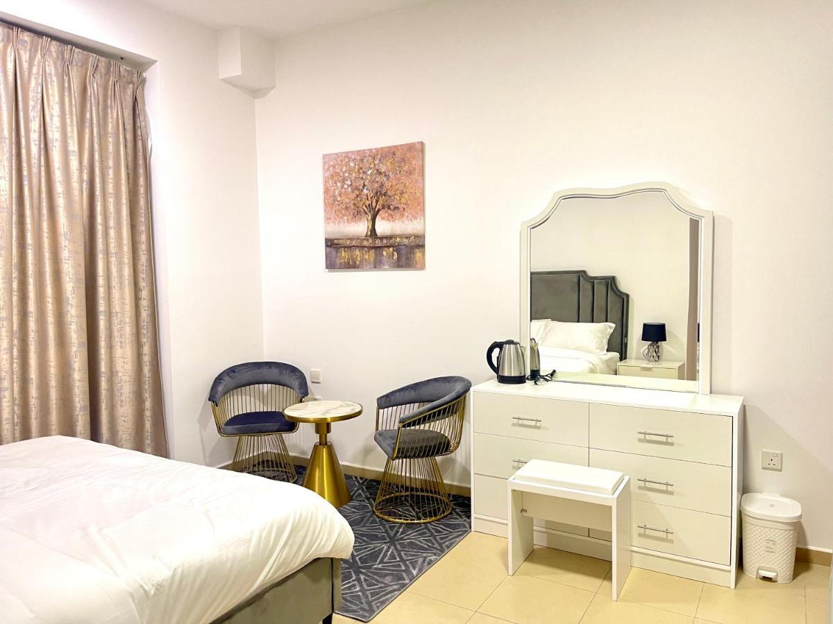 Leen Homes-Jbr -Spacious 4 Bedroom Apartment Дубай Екстериор снимка