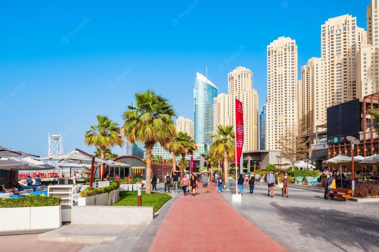 Leen Homes-Jbr -Spacious 4 Bedroom Apartment Дубай Екстериор снимка