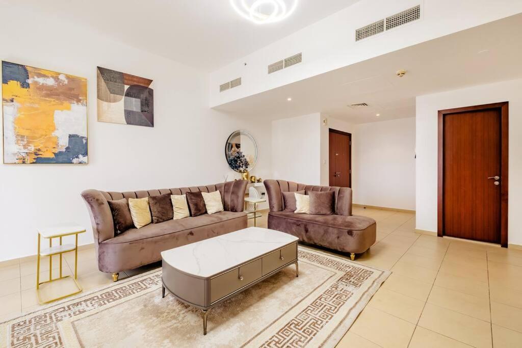 Leen Homes-Jbr -Spacious 4 Bedroom Apartment Дубай Екстериор снимка
