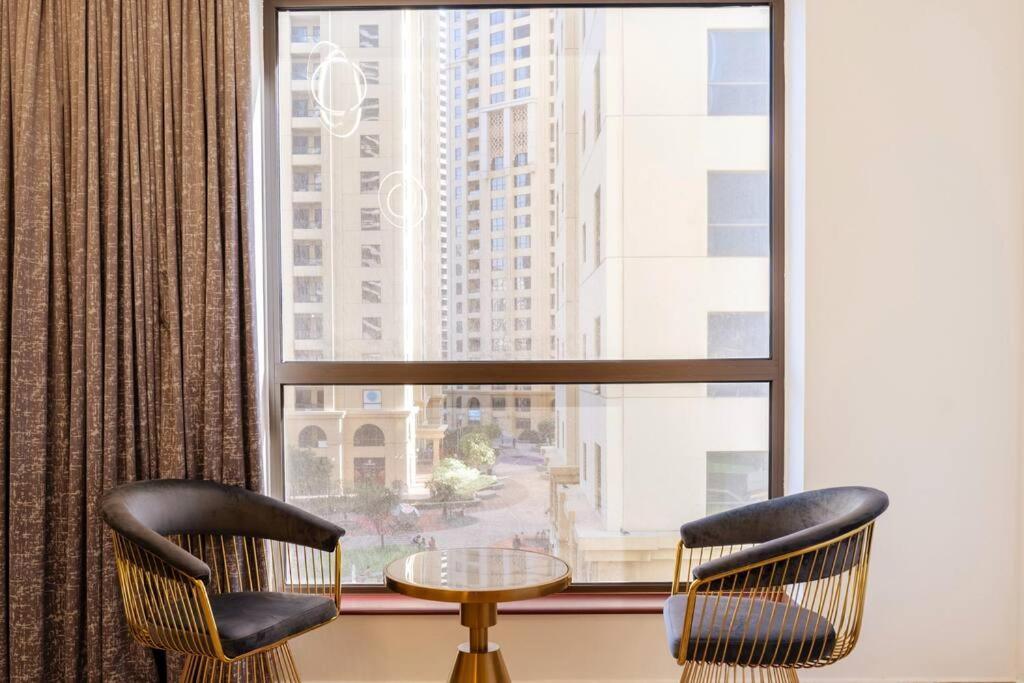 Leen Homes-Jbr -Spacious 4 Bedroom Apartment Дубай Екстериор снимка